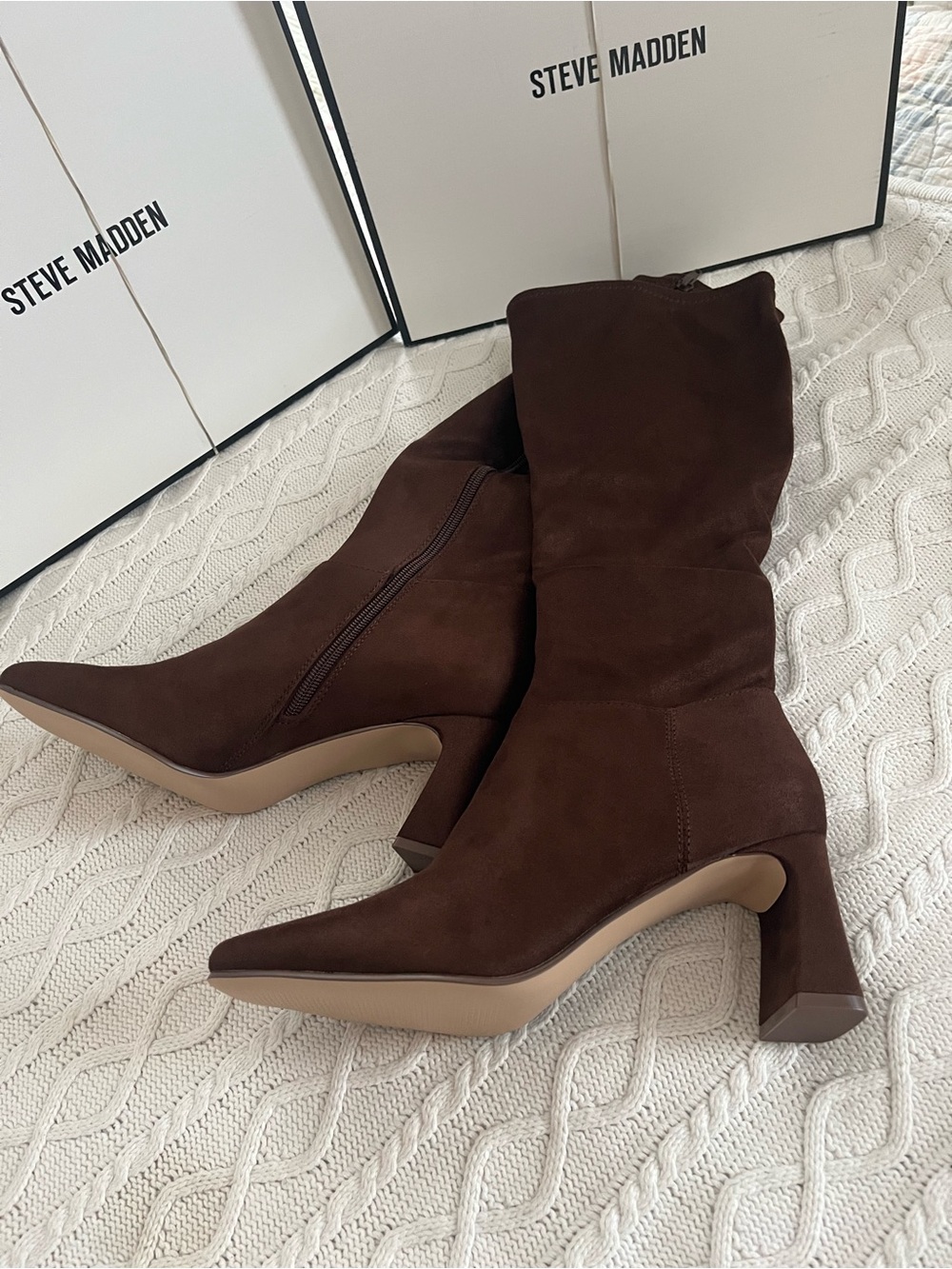 New! Steve Madden Brown Faux Suede Knee-High Block Heel Boots Various Sizes - Picture 9 of 16